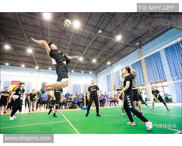 深圳排球队灵活性揭秘：排球巨献背后的训练与策略探索
